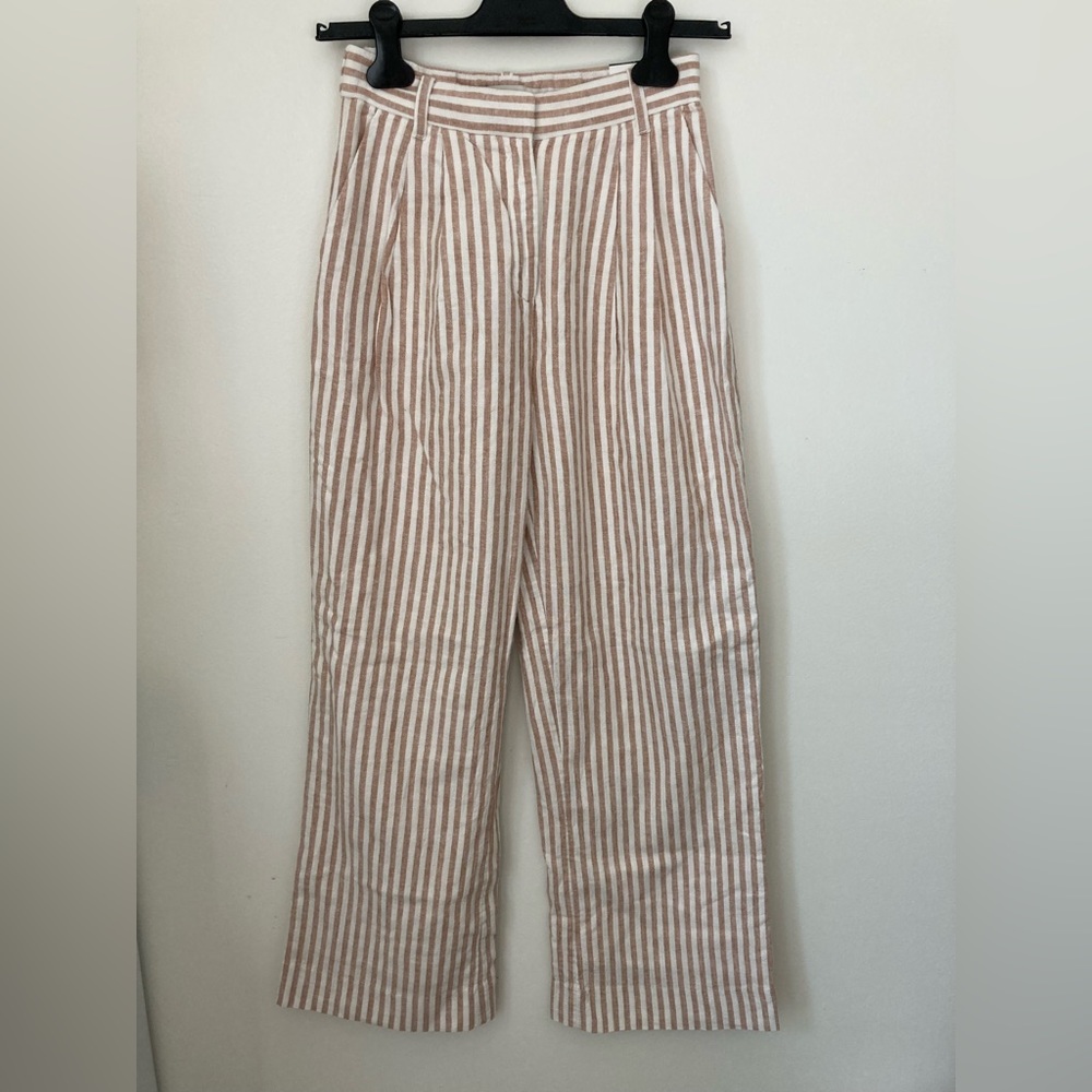 #151. 🆕 NWT, Abercrombie & Fitch, Striped Linen Pants, White/Khaki, (Women) - Picture 2 of 7